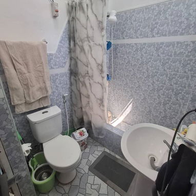 Casa con balcón y 24 horas de agua - 6/7