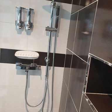 🏠¡Si deseas una casa privada y confortable en el Vedado y con precios económicos visítanos y no te arrepentirás! - Img 103419051