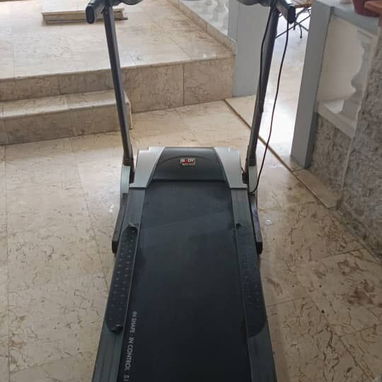 Vendo Caminadora Eléctrica - de uso pero funcionando - Img 122062079