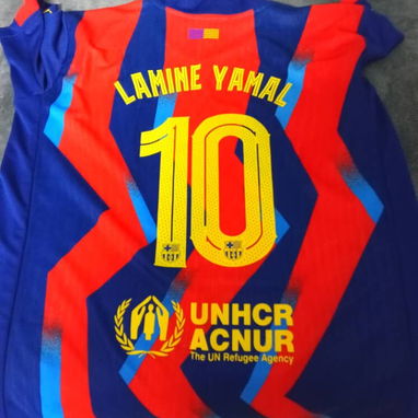 Pullover o Camisetas de Fútbol(Barcelona)18 USD - Img 124344069