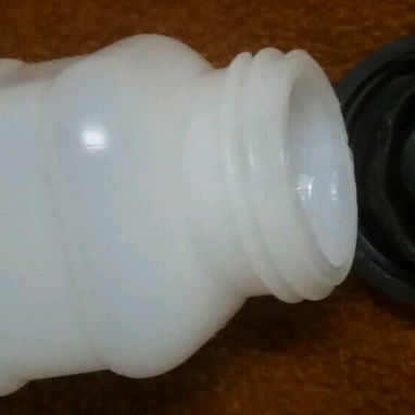Vendo esta tapa de combustible, nueva - Img 112686551