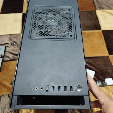 Vendo chasis NZXT DESIGN de uso, pero como nuevo - Img 118318423