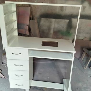 Mesas de uñas - Img 123720302
