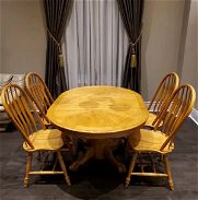 Juego de mesa y sillas de comedor extensibles a la venta - Img 45792561