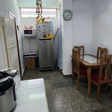 Venta de casa 🏡 3 plantas - 5/10