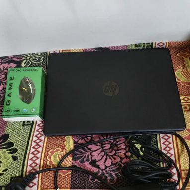 VENDO LAPTOP HP PRECIO.. 130 USD... PANTALLA 14 PULGADAS PROCESADOR AMD ATH 3020E ALMACENAMIENTO SSD 64 GB 4GB RAM WI - Img 125374579