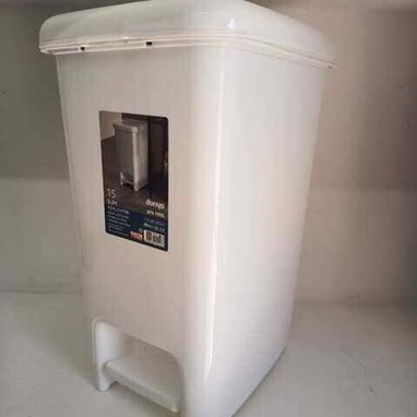 Cesto con Pedal SLIM 15LT – $16  📦 Capacidad: 15 litros. 📞56249037 - Img 126459430