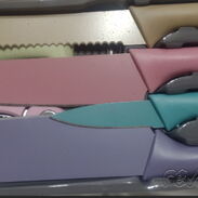 Vendo juego de cuchillos nuevos en su caja bien diseño para su cocina y con calidad - Img 45576213