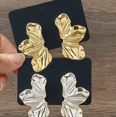 Aretes elegantes diseños varios - Img 95338903