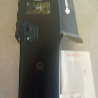 Celular Motorola e13 casi nuevo - 2/3