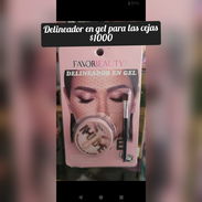 Delineador de cejas con color en gel - Img 54864306