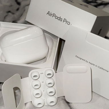 AirPods Pro 3🍎 - 2/2