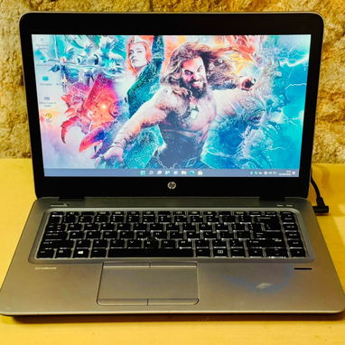 En venta laptop - 8/9