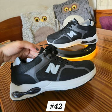 Tenis de mujer y de hombre 16USD HOMBRE Y MUJER - Img 126104176