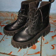 Botas negras #38 - Img 56384273