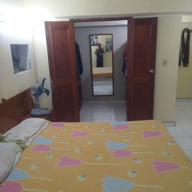 ¡SOLO VERDADEROS INTERESADOS! . SE VENDE ESTA CASA EN CENTRO HAVANA Y SE DEJA CON TODO - 28.000 - Img 127217648