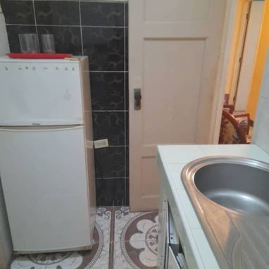 350 USD.RENTO LINEAL APARTAMENTO EN 2do.PISO EN EL VEDADO ZONA CENTRICA A UNA CUADRA DEL HOTEL TORRE K 52501177 - Img 119951289