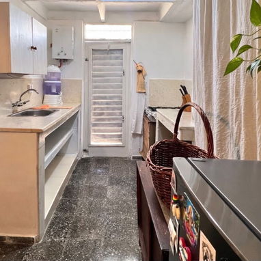 OPORTUNIDAD: APARTAMENTO EN NUEVO VEDADO - PISO 12 CON ELEVADOR - 22,000 USD - 8/8