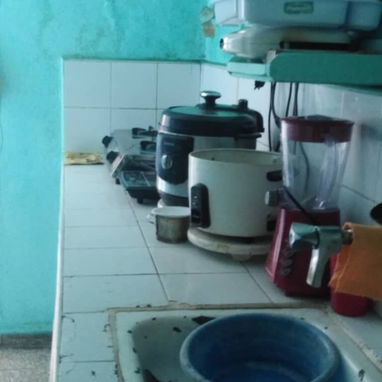 Se vende apartamento en Santiago de Cuba, municipio Santiago de Cuba, en el Reparto Antonio Maceo, bloque B, es un segun - Img 124891702
