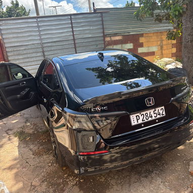 Honda civic sport 2023 - 3/4