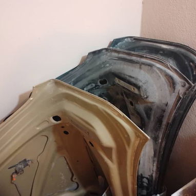 TOYOTA YARIS 1999-2005 puertas, guardafangos, capo, maleteros, llanta, tanque de gasolina - 3/5
