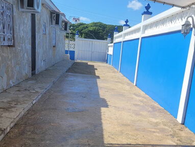 ⭐ Renta casa d 3 habitaciones,baños, terraza, piscina de adultos y niños, parrillada,a 50 m del mar, Guanabo - Img 62303887
