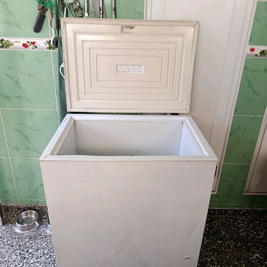 Vendo frizer de uso pero trabaja muy bien. - Img 122631199