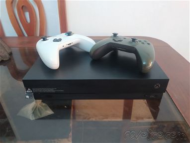 Xbox One x - Img main-image-45720677