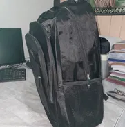 Venta de mochilas y carteras de hombre - Img 50406051