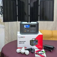 Fuente de energía con 4 panel solar - Img 55739602
