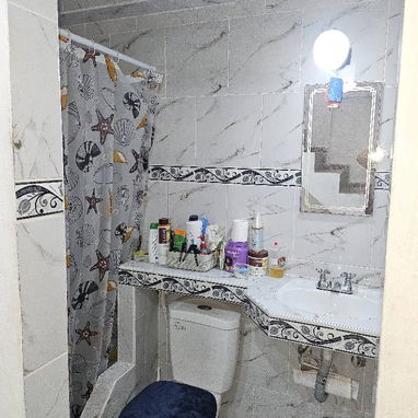 Casa en centro habana, puerta de calle - Img 120168541