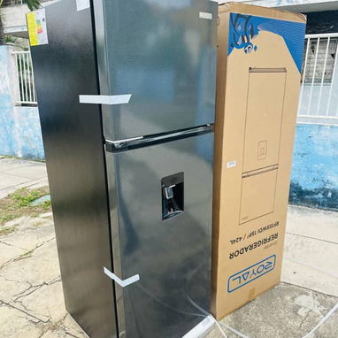 REFRIGERADOR ROYAL CON DISPENSADOR DE AGUA,DE 15 Y 11 PIES - Img 123555588