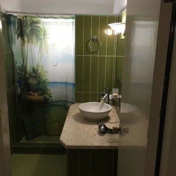 Renta de apartamento en el Vedado - Img 122655173
