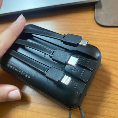 Power Banck 20 000 mAh - 3/4