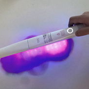 Lámpara de desinfección ultravioleta, no genera, ni modifica las superficies a desinfectar - Img 52841610