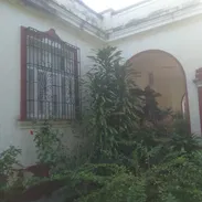Espectacular casa en Kohly con 4 cuartos y grandes jardines a la venta!!!! - Img 52063552