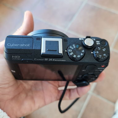 📸 Cámara Sony Cyber-Shot DSC-HX60 - Img 116329510