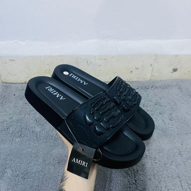 Chancletas Amiris - 6/10