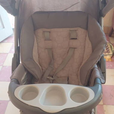 Coche unisex con sus tres posiciones de uso pero en buen estado - 4/6