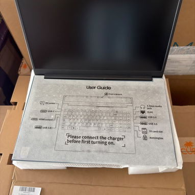 310USD LAPTOP SGIN (Nueva en su caja) 🌟💻 - Img 126881218