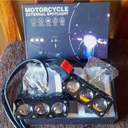 NEBLINEROS FAROS TRIPLE LUPA 💥 LUCES LED BLANCA Y AMARILLA - Img 54444481