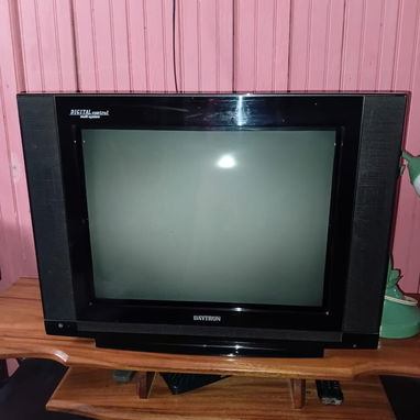 Se vende televisor marca DAYTRON de uso - 3/3