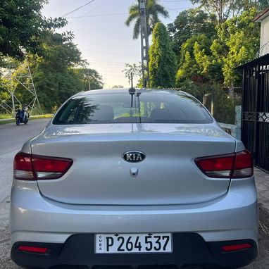 KIA Rio 2019 PRECIO NEGOCIABLE - 2/7
