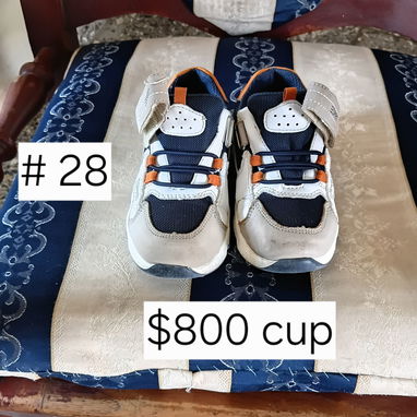 Zapatos de niños - Img 125828153