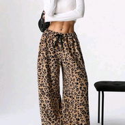 Pantaloneta de animal print - Img 57349873