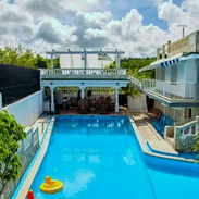 🏊🏻♀️ Alquiler de Casa Con Piscina En Boca Ciega. Cuenta con 9 habitaciones y capacidad para 20 personas - Img 54280662