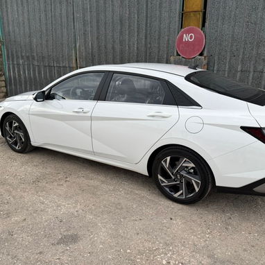 Vendo o negocio, Hyundai Elantra, 2025, 0 km - Img 112634701
