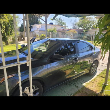 Se vende Kia Forte - Img 121028840