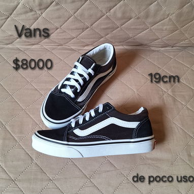 Zapatos para niños - Img 124259740