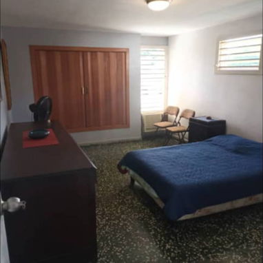 Se alquila vivienda completa. Reparto Flores.Mcpio. Playa.La Habana - Img 122655703